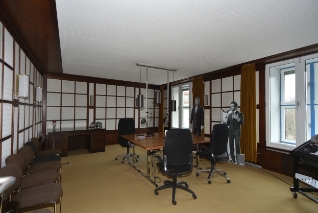 Studio 5 im Hauptgebäude mit teilweise erhaltener Ausstattung aus der ersten Phase der RIAS.
